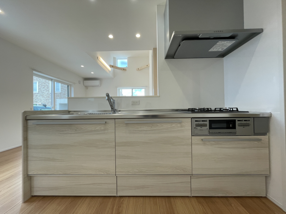 対面なのでリビングまで見渡せます