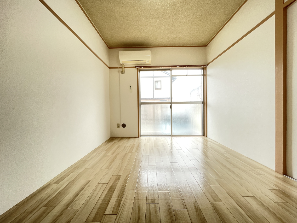 西側なので明るさがあります