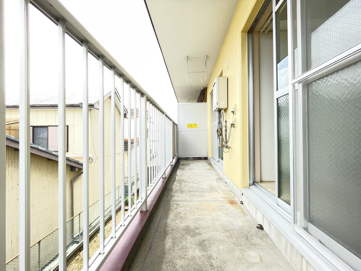 東側ベランダは日当たり良好