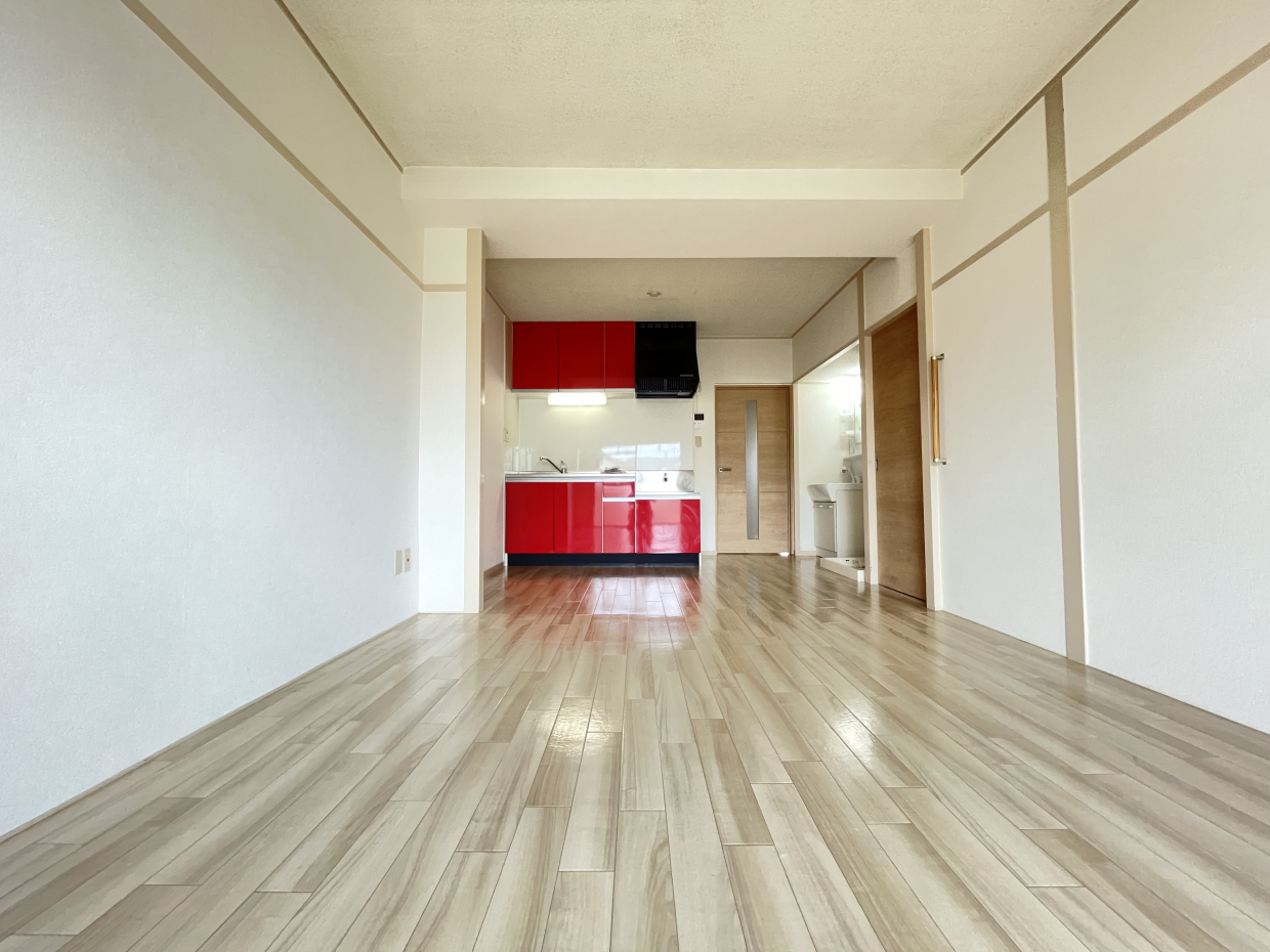 12帖のLDKは明るく広々して気持ちいい。