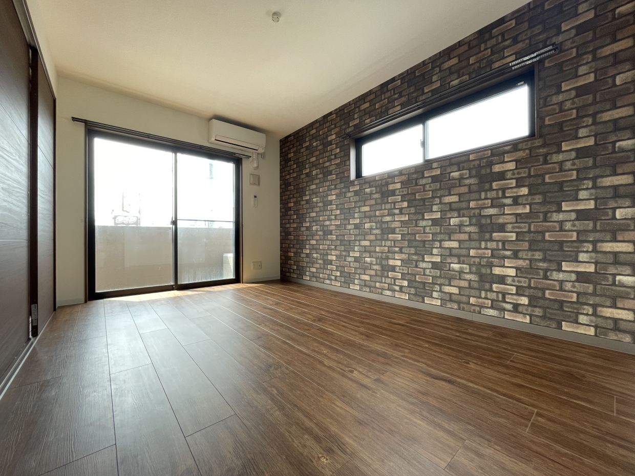 角部屋なので窓が二面にあるのも嬉しい