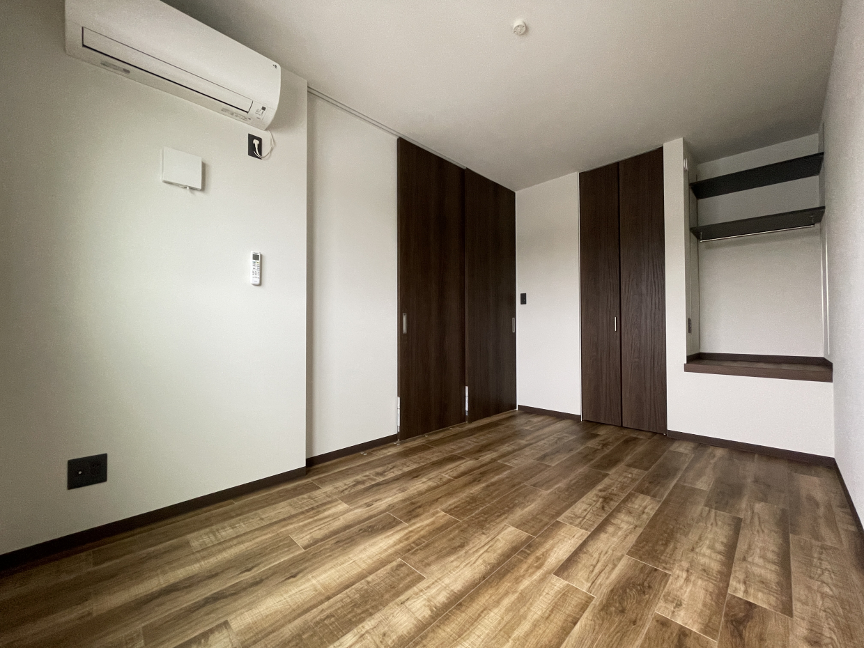 仕切り扉を閉めるとこんなかんじ。