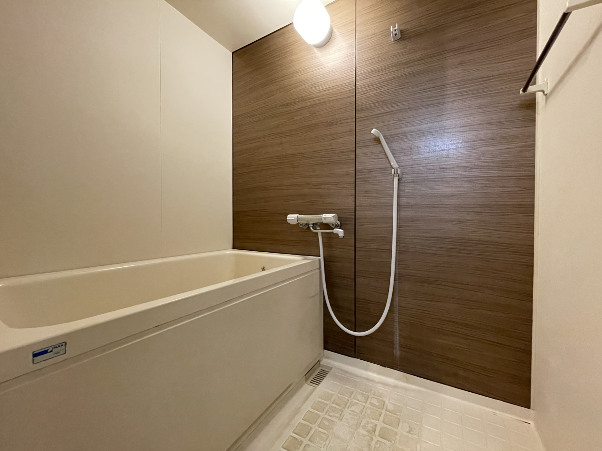 ゆっくり入れそうなバスルーム