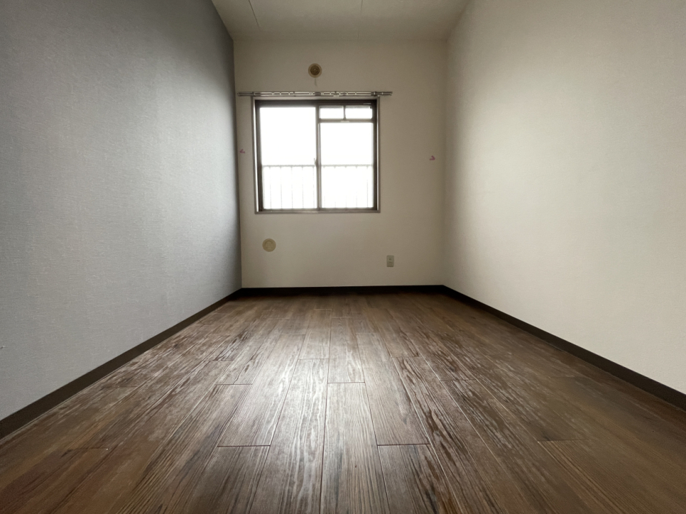 4.5帖の洋室は書斎などに。