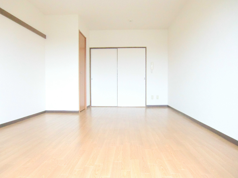 洋室は10帖と広め