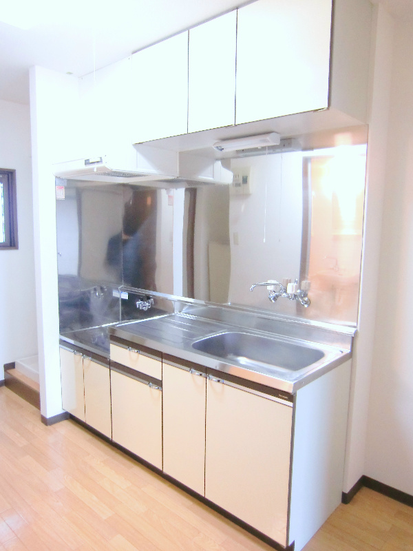 キッチンはガスコンロ設置可です