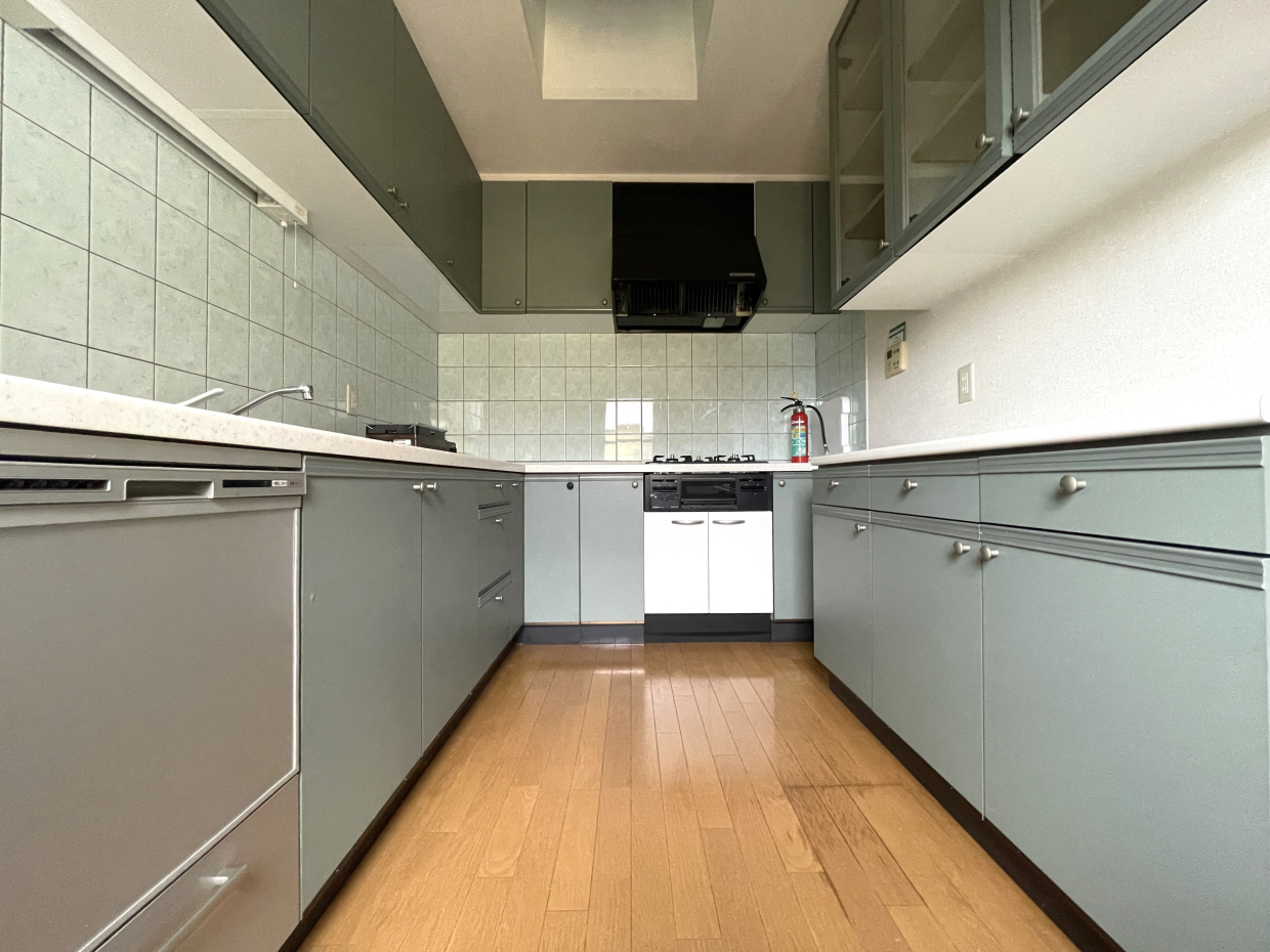 3.5帖の独立したキッチンスペース。料理自慢の腕が鳴る