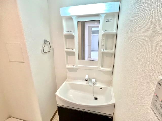 洗面室もシンプルに