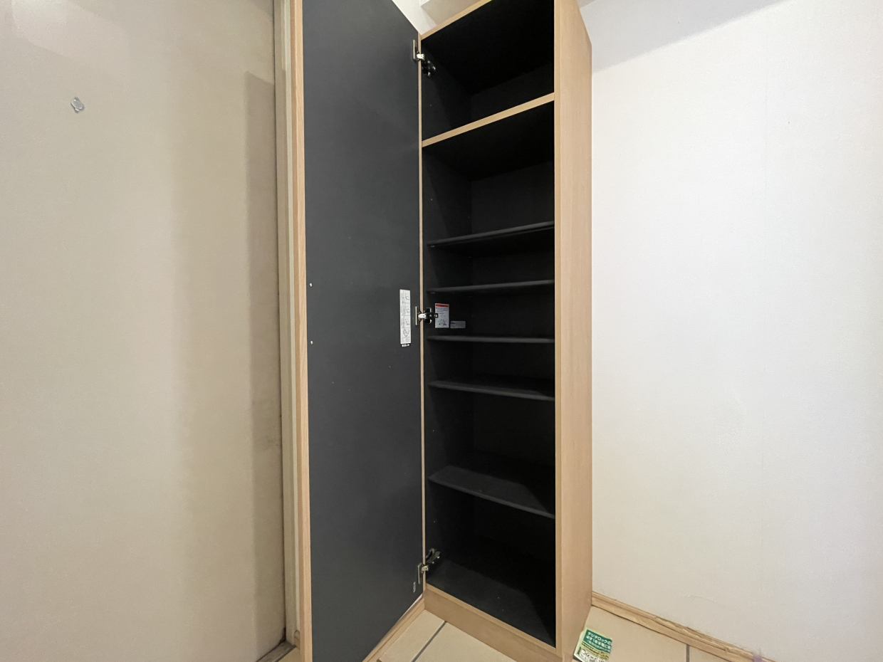 玄関にはシューズクローゼット付き