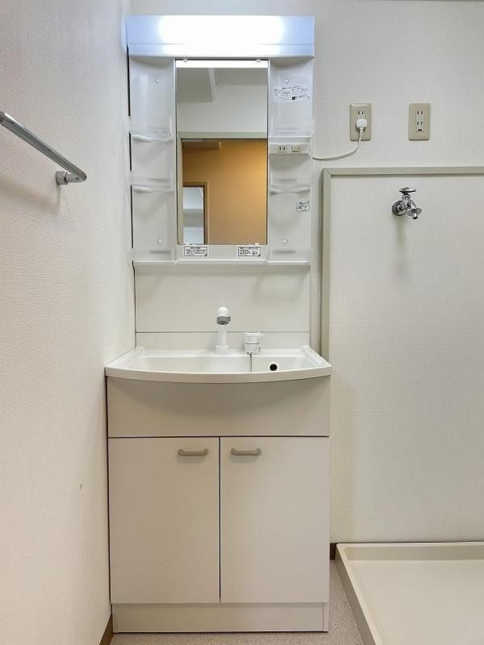 嬉しいシャンドレ完備。