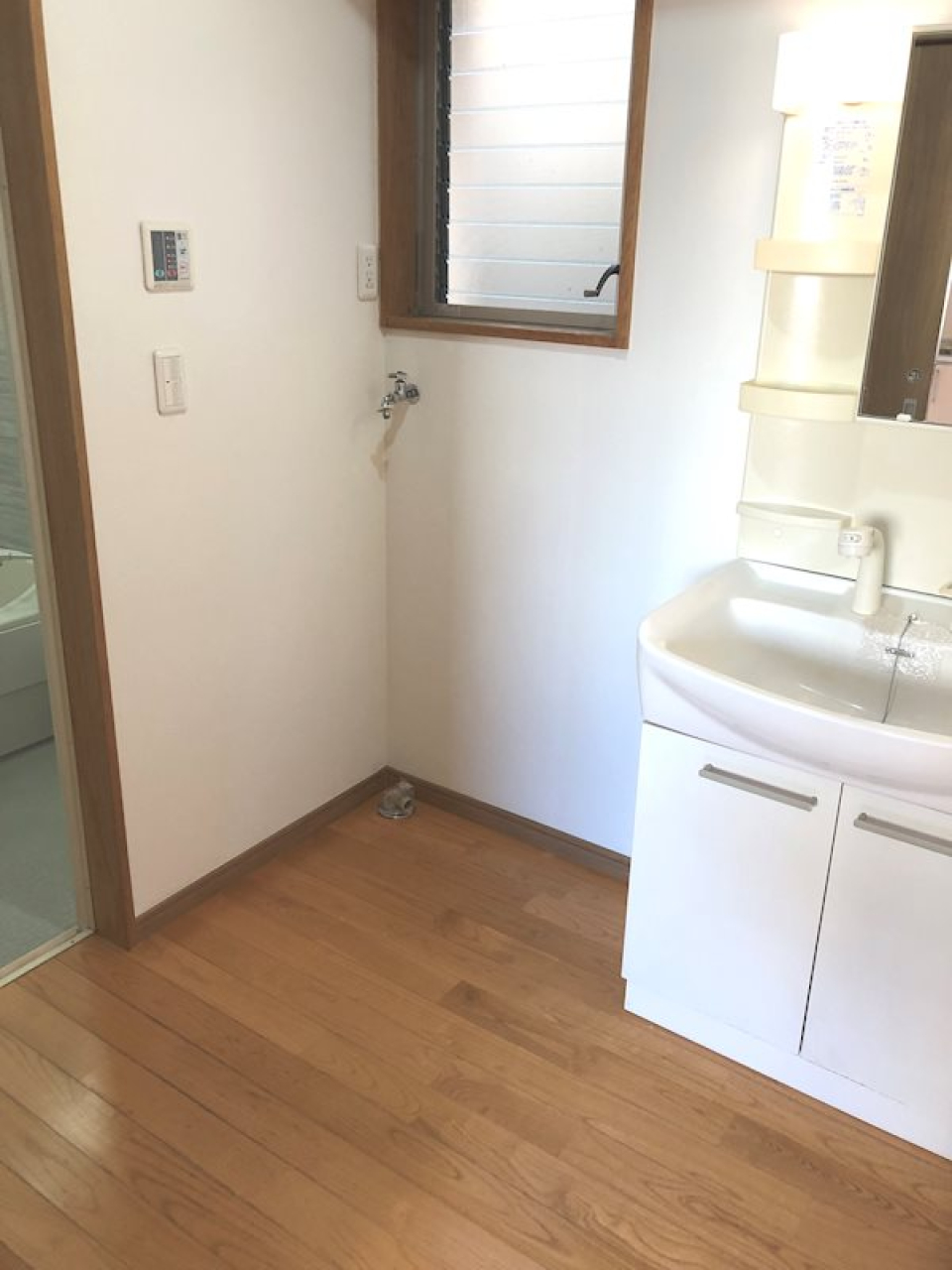 嬉しいシャンドレ付き。