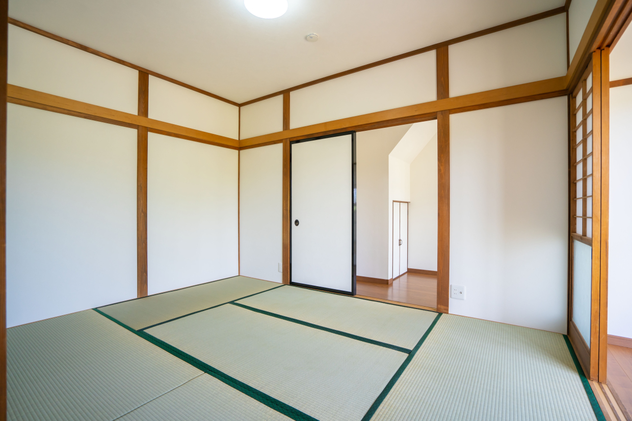 縁側からの光が明るいお部屋