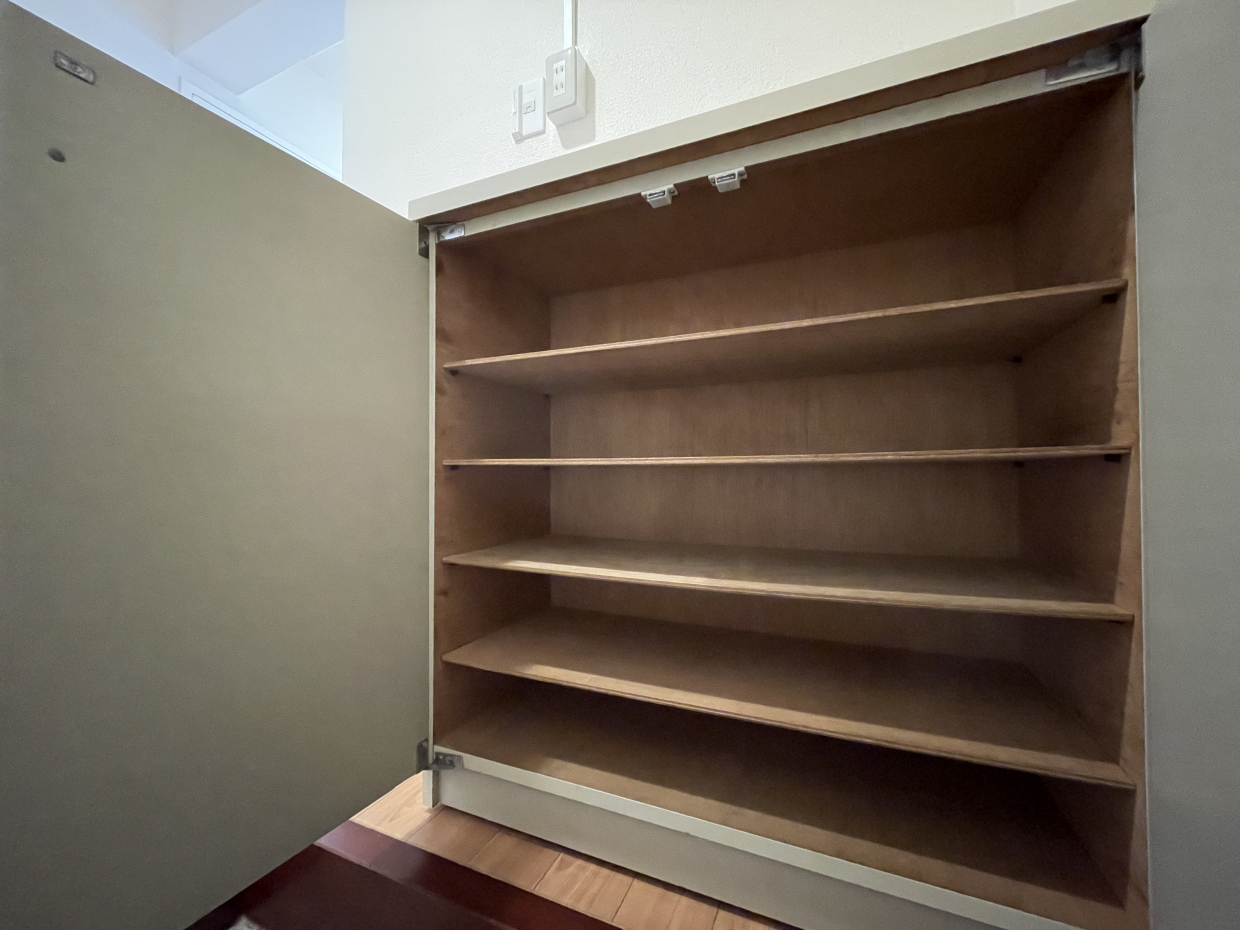 下駄箱はコンパクトサイズ