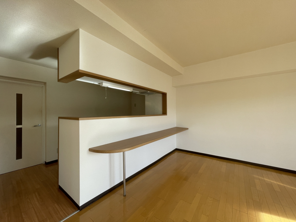 長いキッチンカウンター