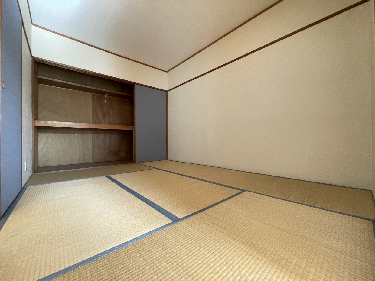 和室は6帖。押入れもあります