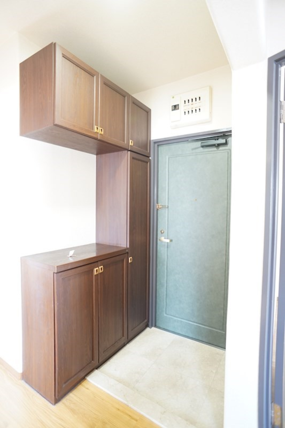 シューズボックスは2段になっています。