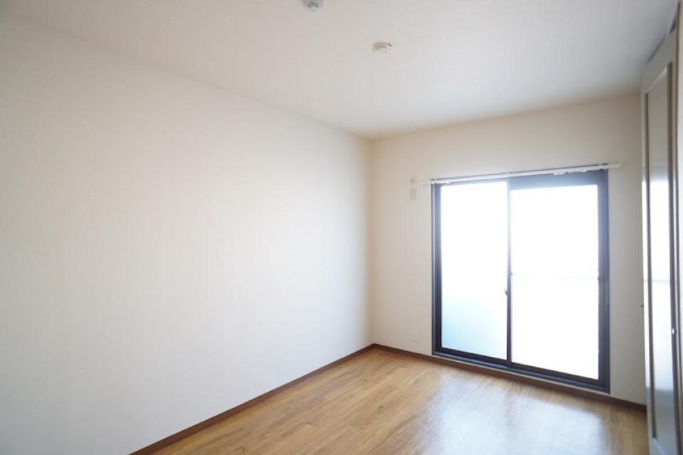 北面にもバルコニーがついています！