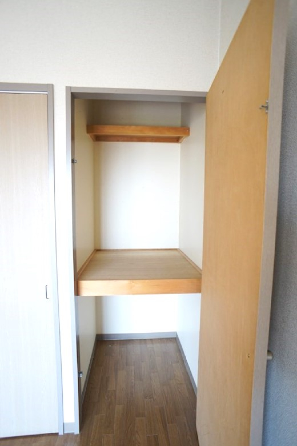 洋室①にある収納