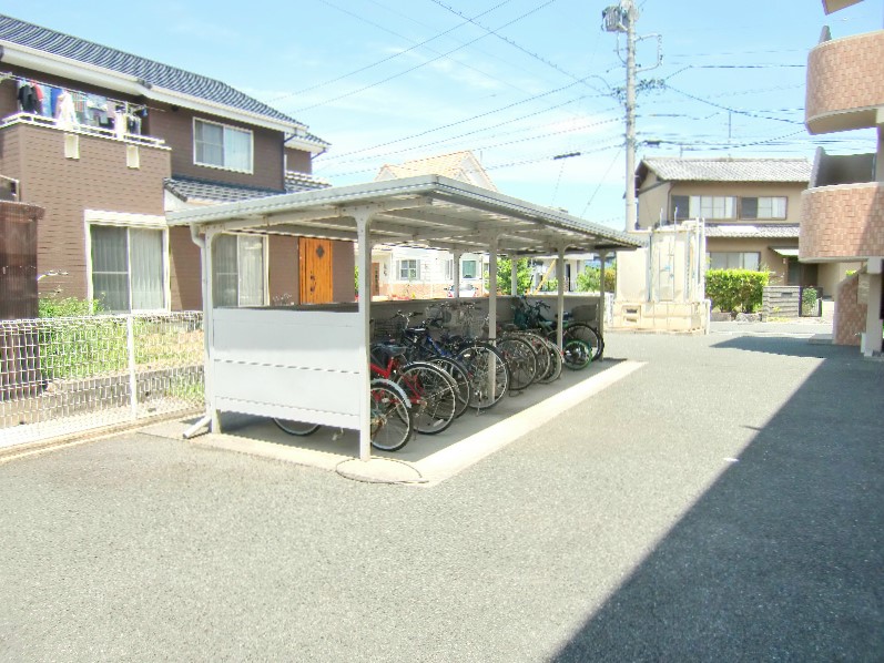 駐輪場付き