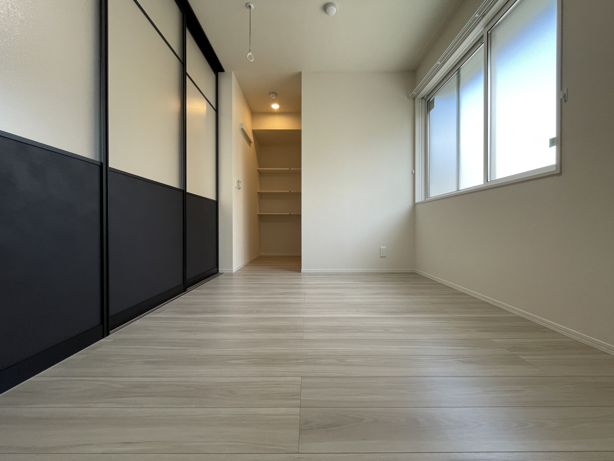 洋室にはウォークインクローゼットがあります