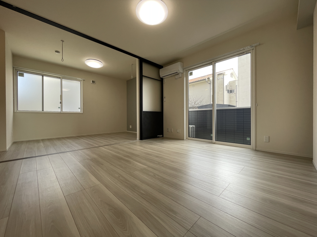 LDKは広々12.2帖！！