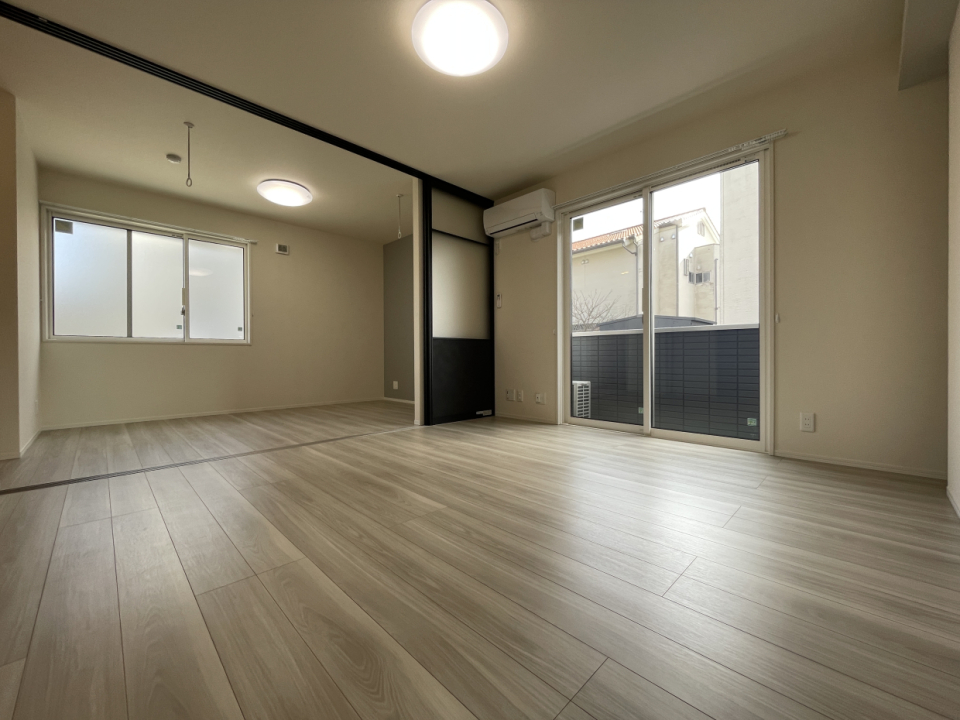 LDKは広々12.2帖！！