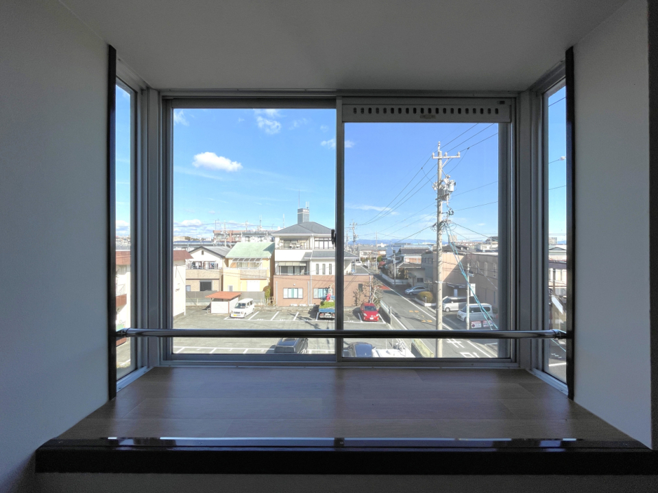 出窓があります