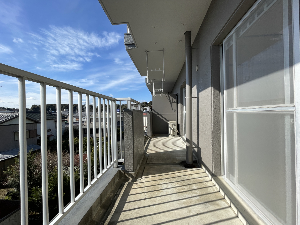 ベランダも広く、3階なので眺めも良いです