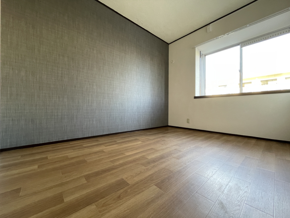 北側洋室は寝室に。