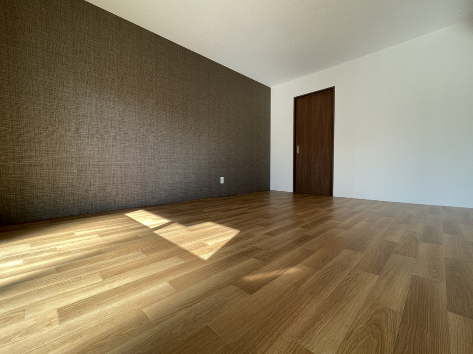 どんな家具も合わせやすい色調