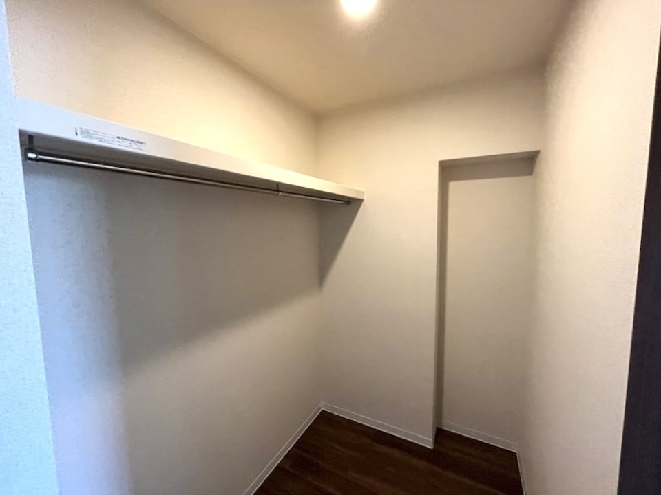 ウォークインクローゼットの様子