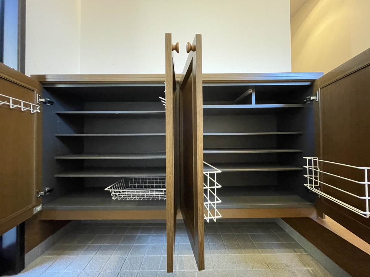 シューズクローゼットもたくさん入りそう