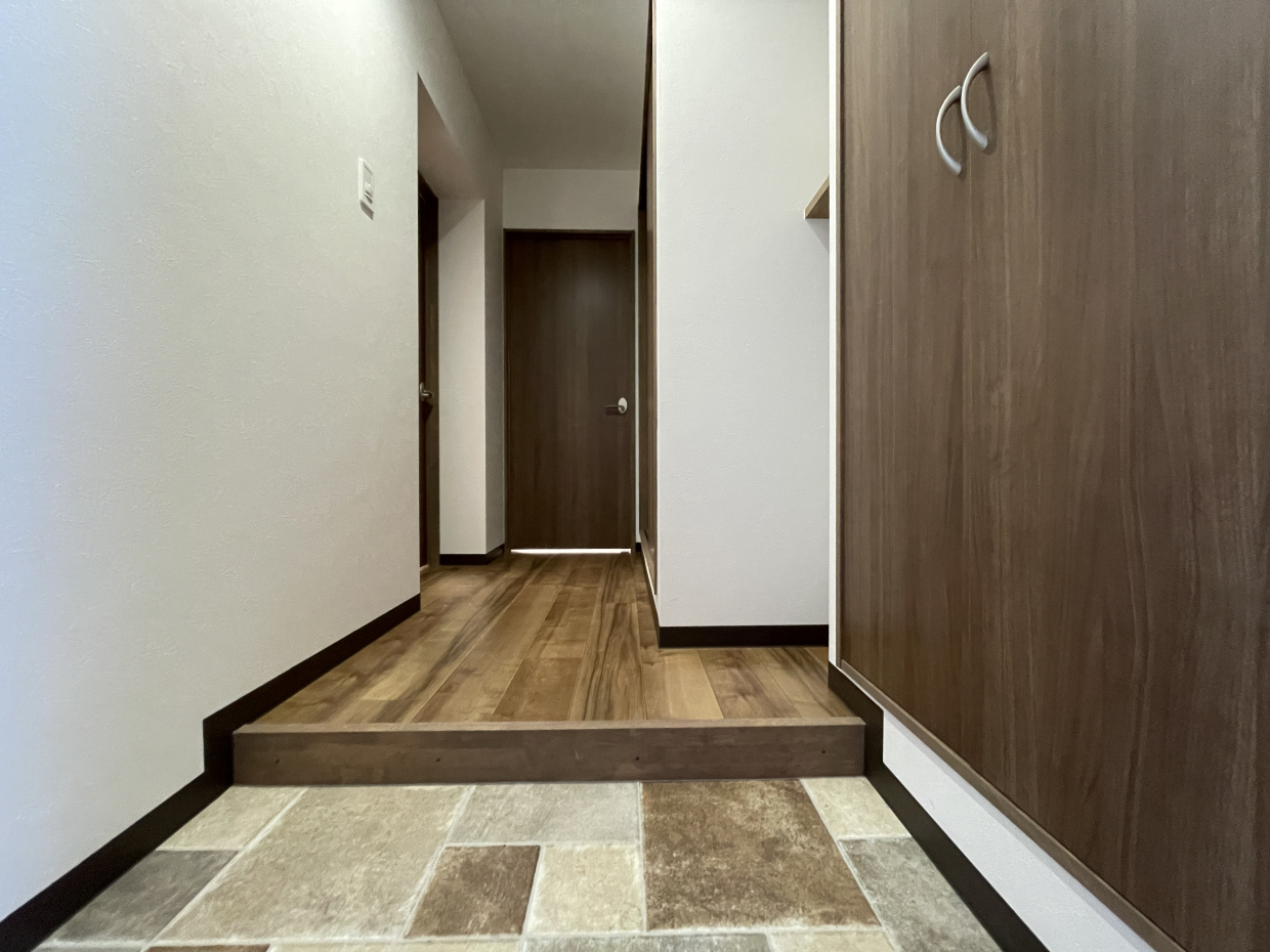 玄関の床もおしゃれ