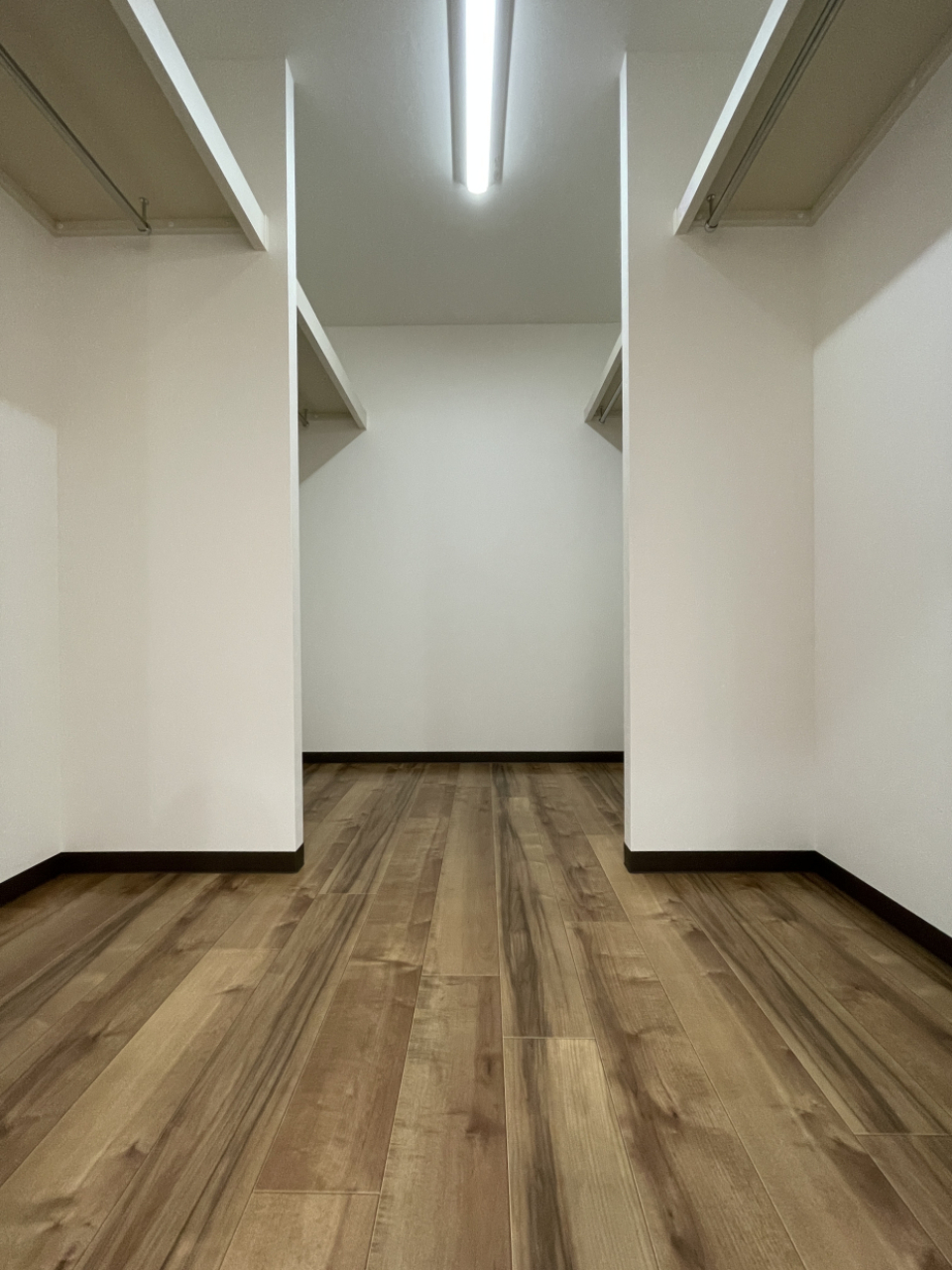 LDKには4.5帖の広いウォークインがあります。収納は全てここに。