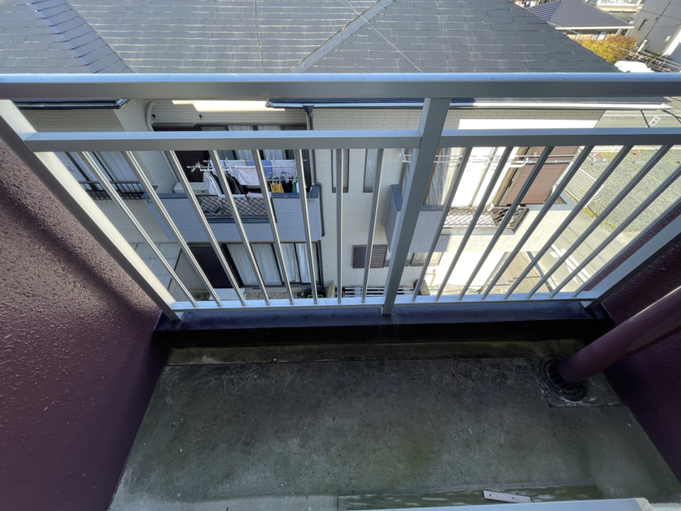 コンパクトなベランダ付き