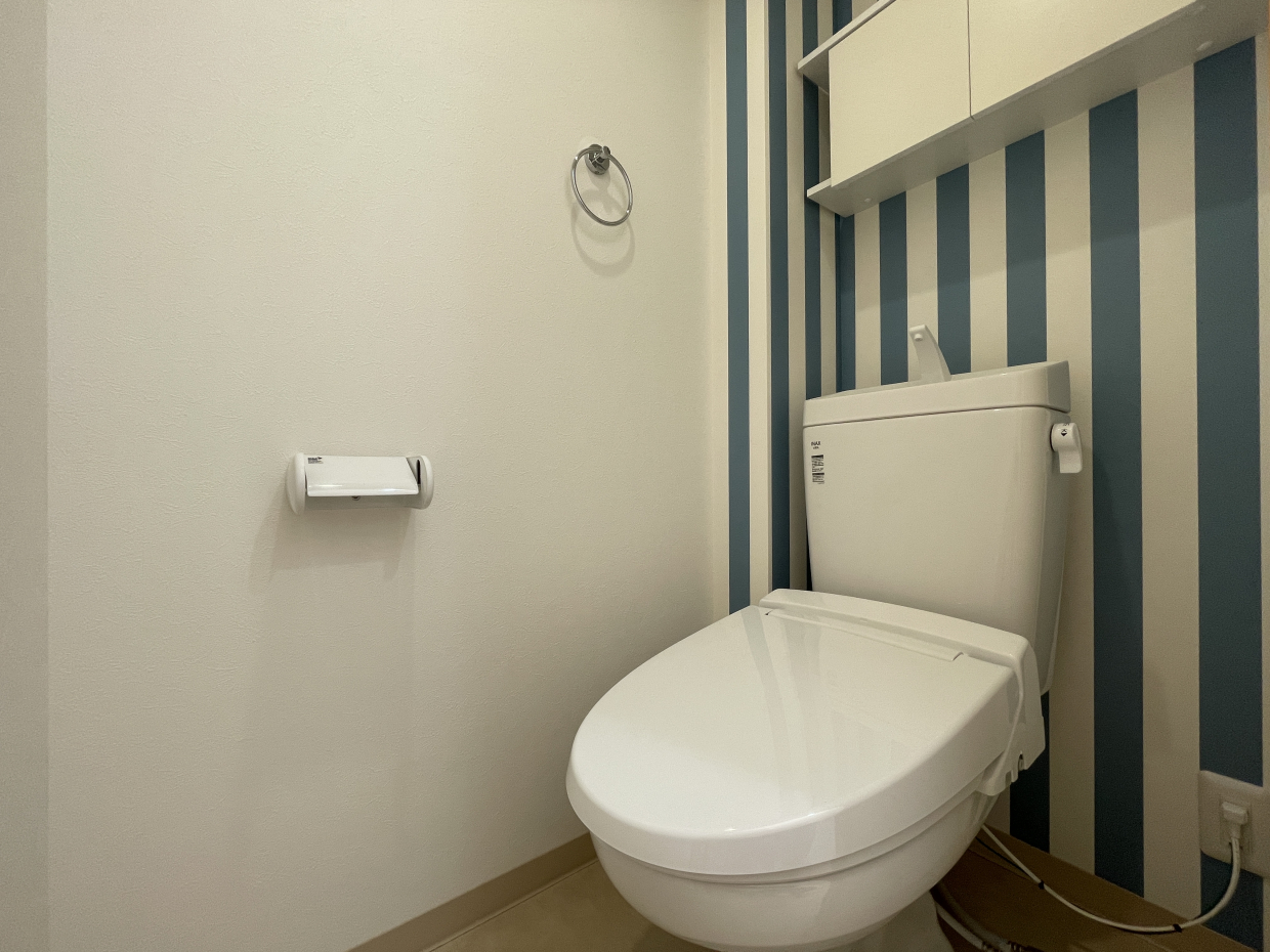 トイレもストライプ