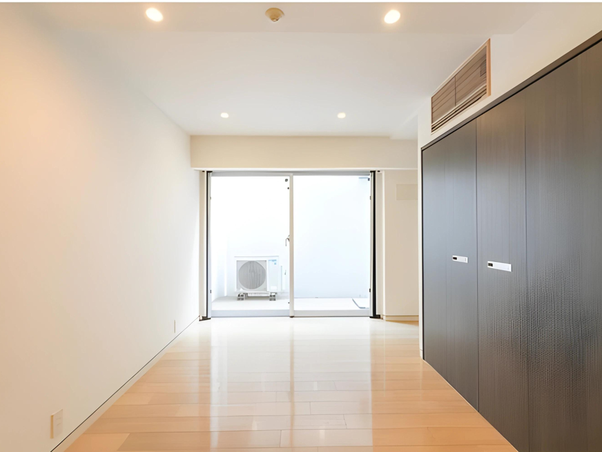 ダウンライトで落ち着いた空間に仕上がっています