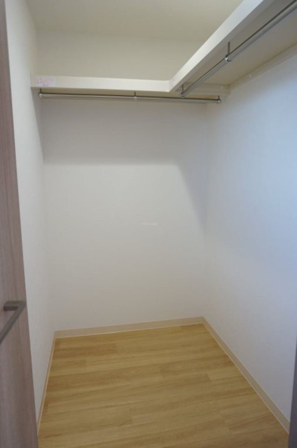 ウォークインクローゼットもあって収納力抜群◎