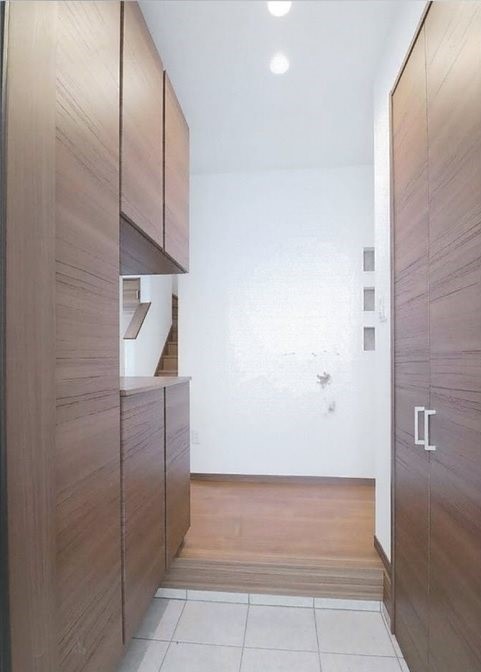 玄関の収納も充実しています♪