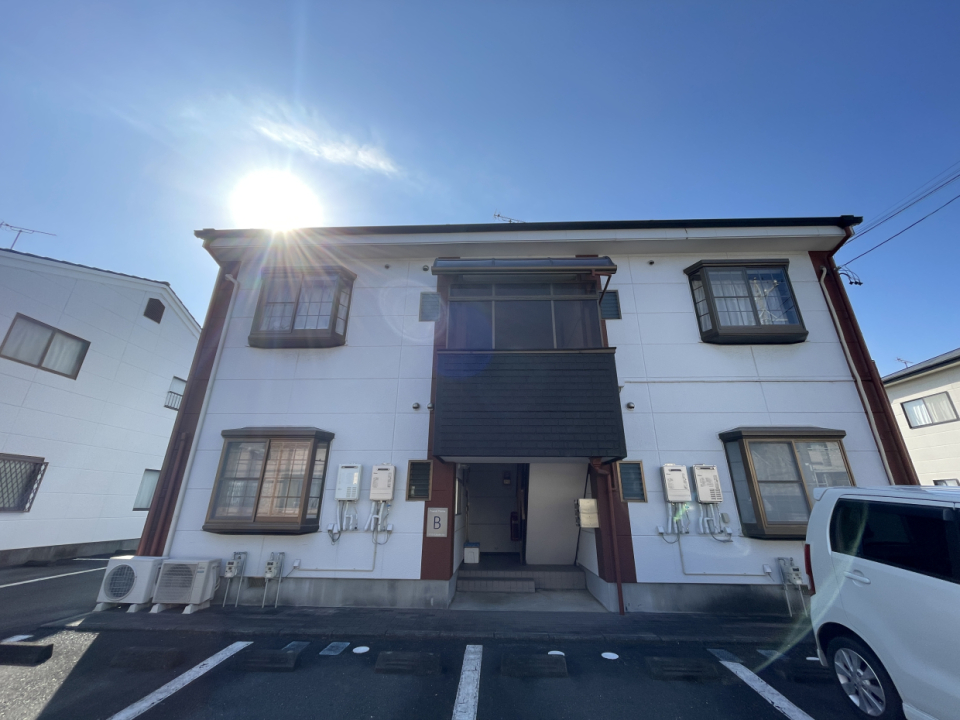 1フロア２住居なので全ての部屋が二面採光になります。