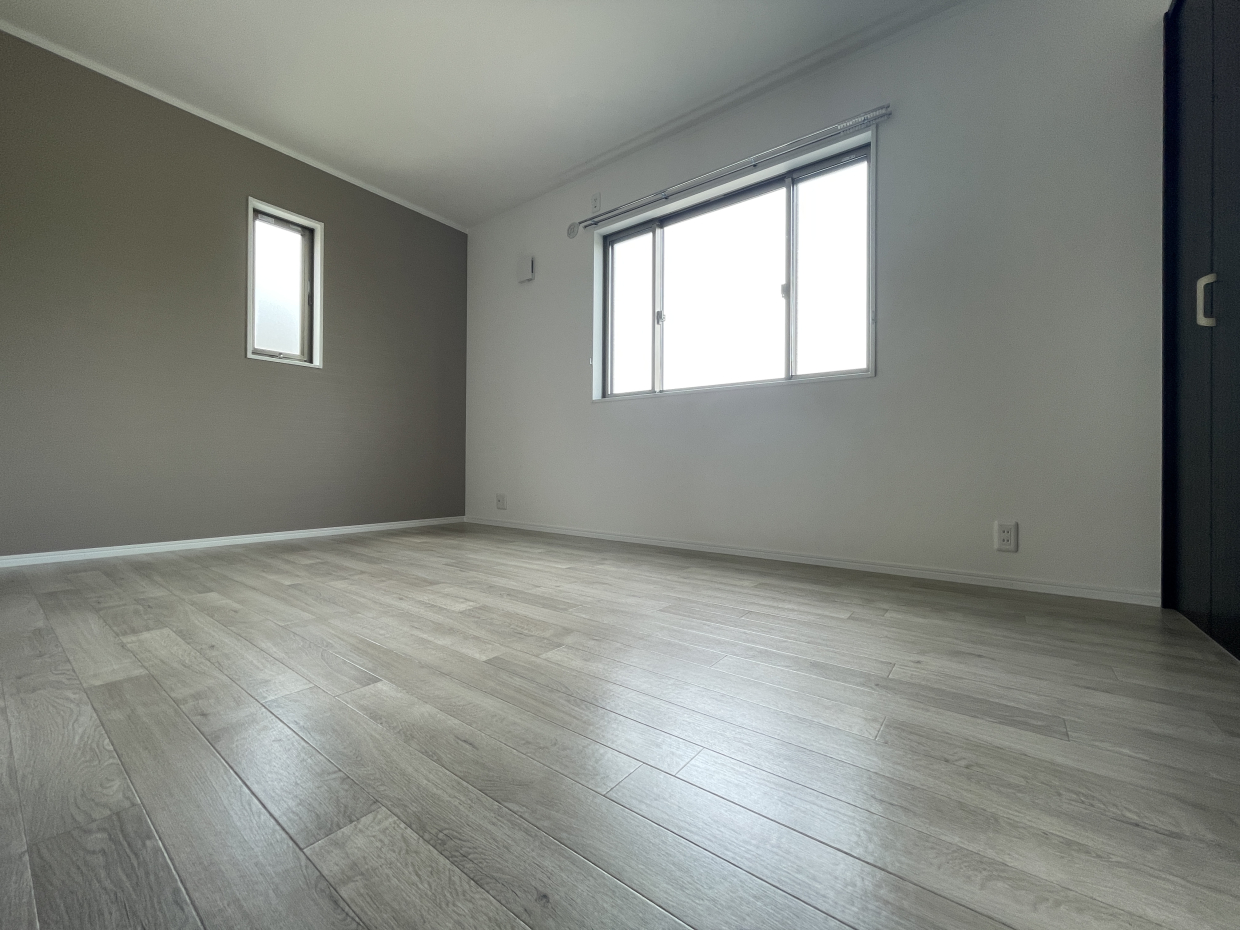 洋室は６．８帖です