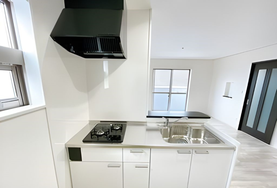 対面式システムキッチンです。※現況優先。イメージ図です