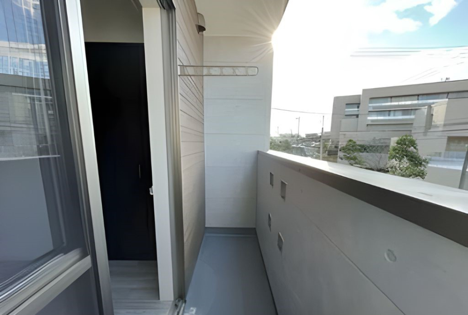 バルコニーの様子。※現況優先。イメージ図です