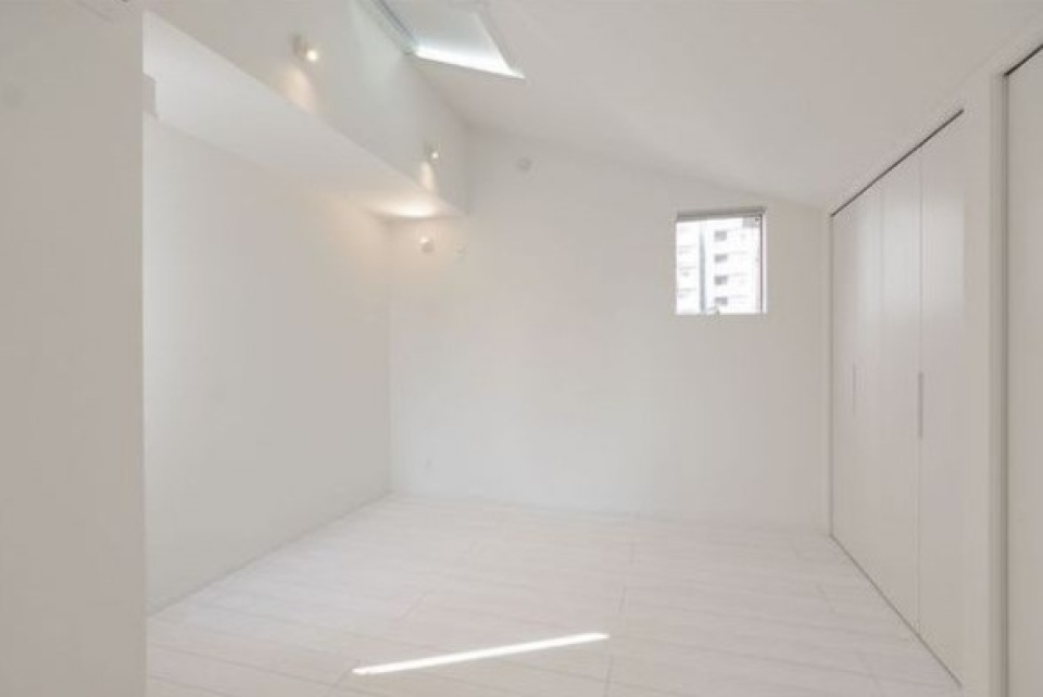 変わった間取りの2DKです