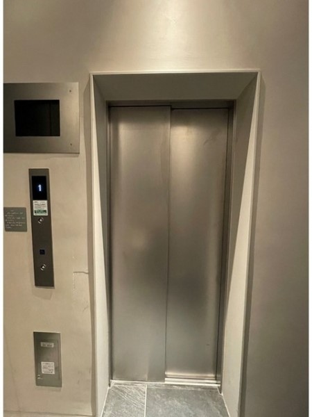 今回のお部屋は7階の角部屋です