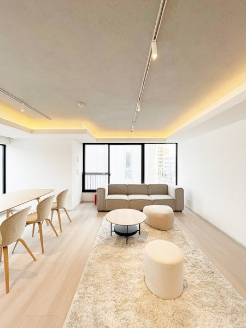 23.2帖、自由度の高いインテリアを