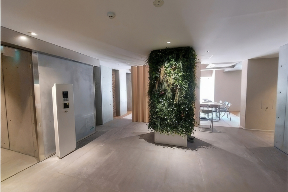 エントランスホール