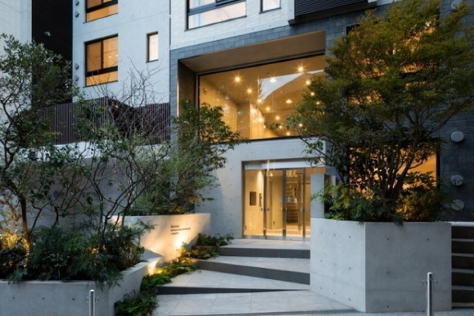 アプローチから魅力に吸い込まれまる