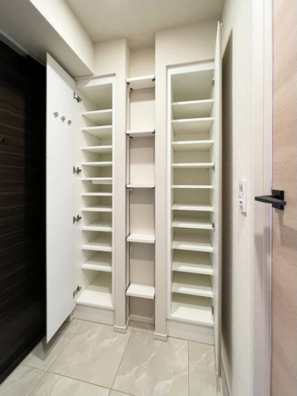 わ！靴たくさん入りますね！