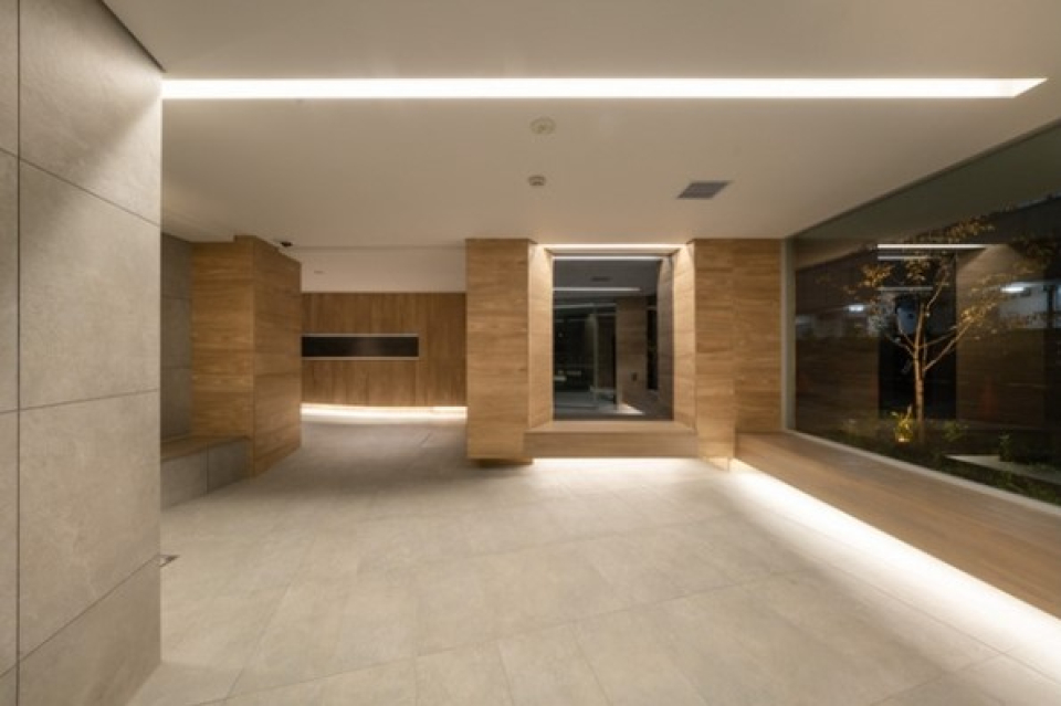 エントランスもリッチな雰囲気。